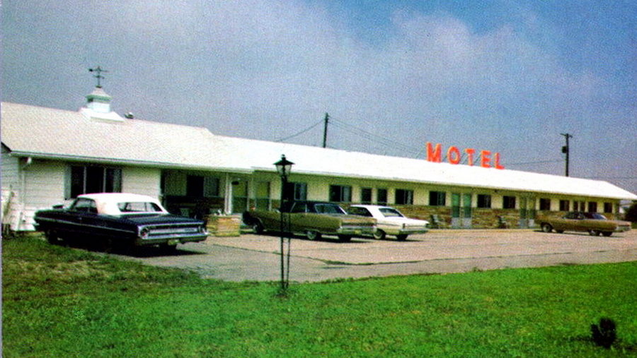 Cardinal Inn Motel - Vintage Postcard (newer photo)